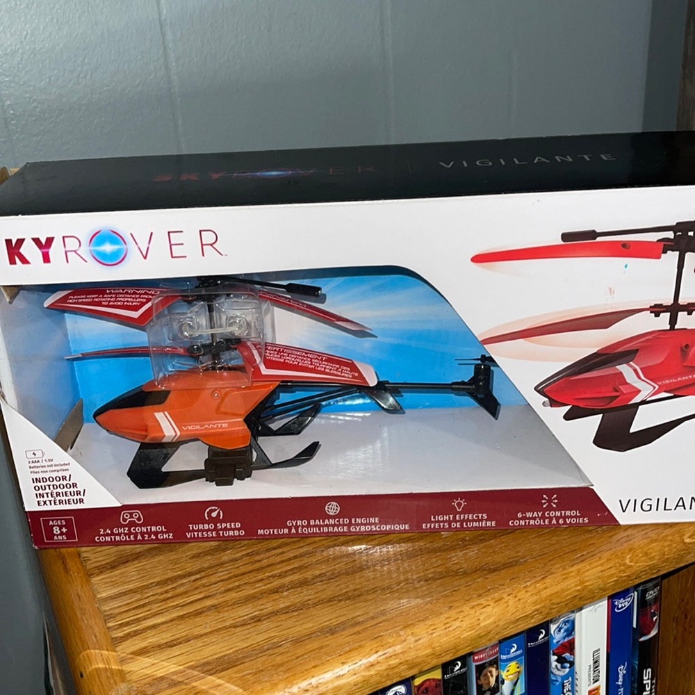 Brand new in box skyrover vigilante indoor outdoor drone nice